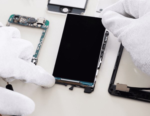Service Provider of Mobile Touch Screen Repair in Dwarka, New Delhi, India.
